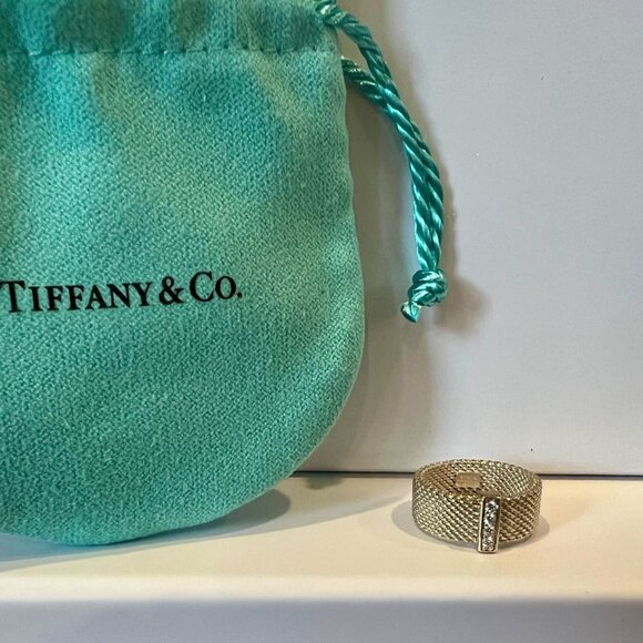 Tiffany and Co. Somerset ring, sterling silver with diamonds, size 4.5 - Picture 10 of 16